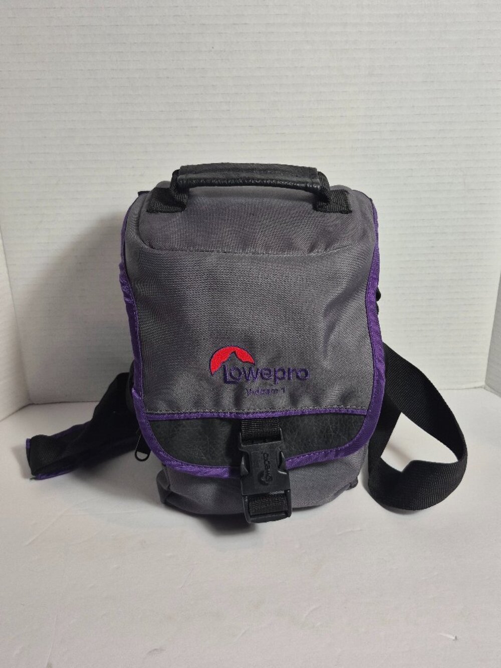 Lowepro Padded Camera Bag Gray Purple w/ Shoulder Strap
